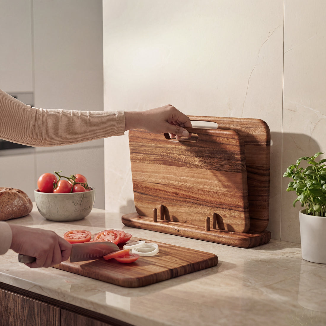 Walnut Cutting Board Set